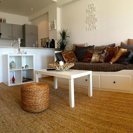 City-apartment Incl. Tiefgarage + Bahnhof 公寓